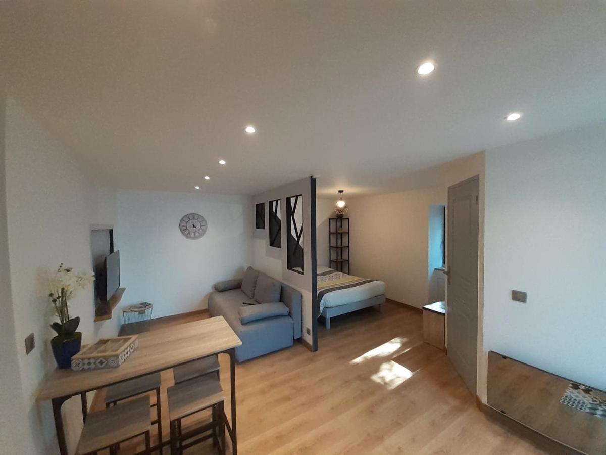 Studio Le Menascle Saint-Georges-de-Luzençon 외부 사진