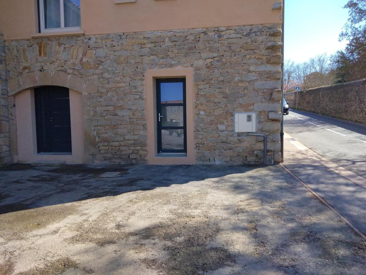 Studio Le Menascle Saint-Georges-de-Luzençon 외부 사진